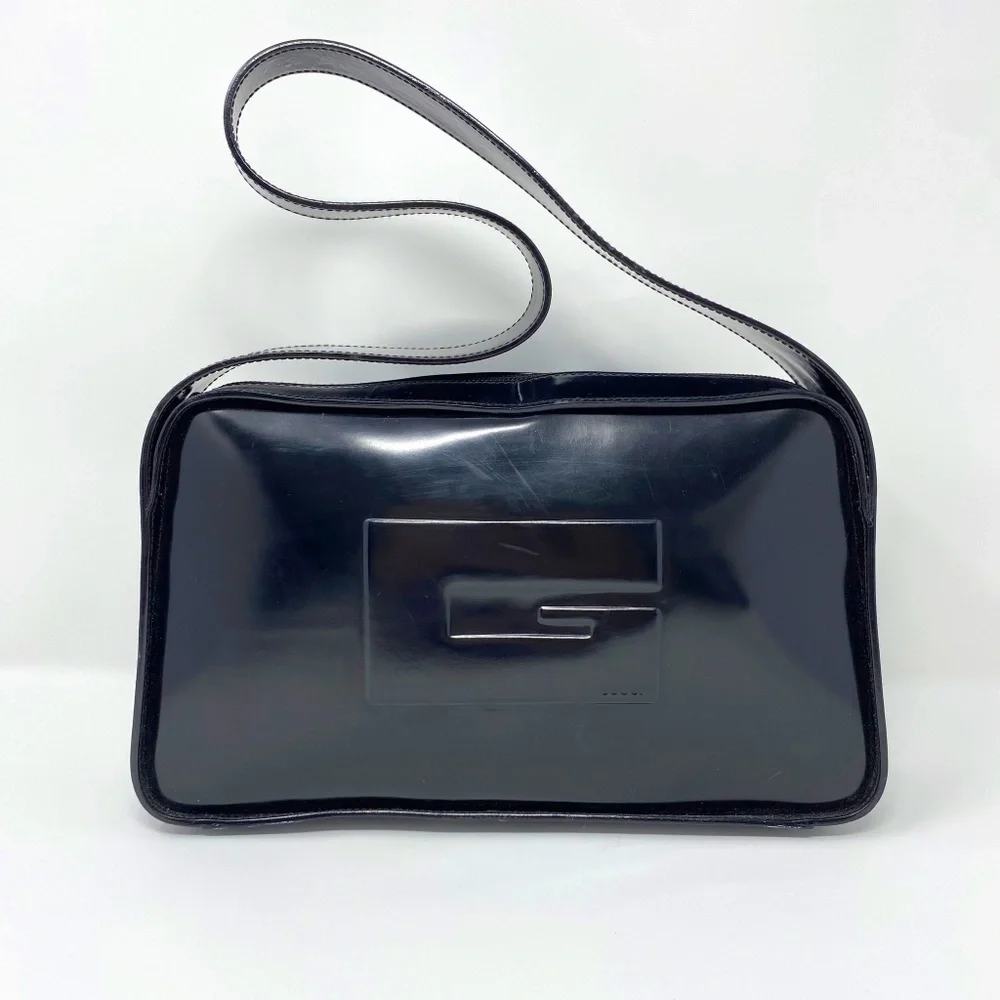 GUCCI Leather Embossed Logo Shoulder Bag